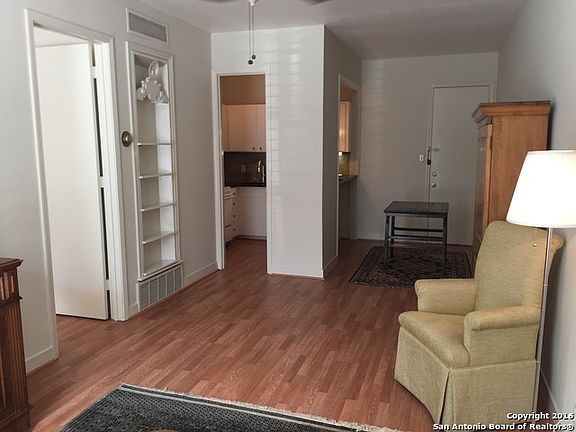 4th image of 7711 BROADWAY ST #23C