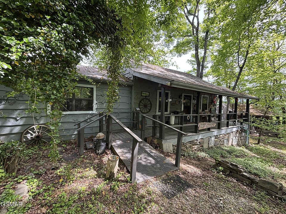 1st image of 1450 Cabin Way