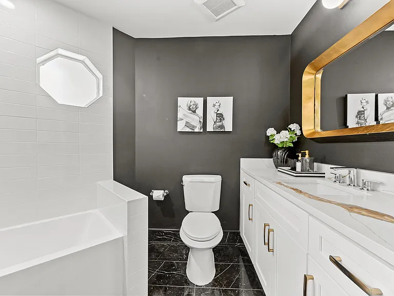 288 Seabreeze Cir — Photo 30