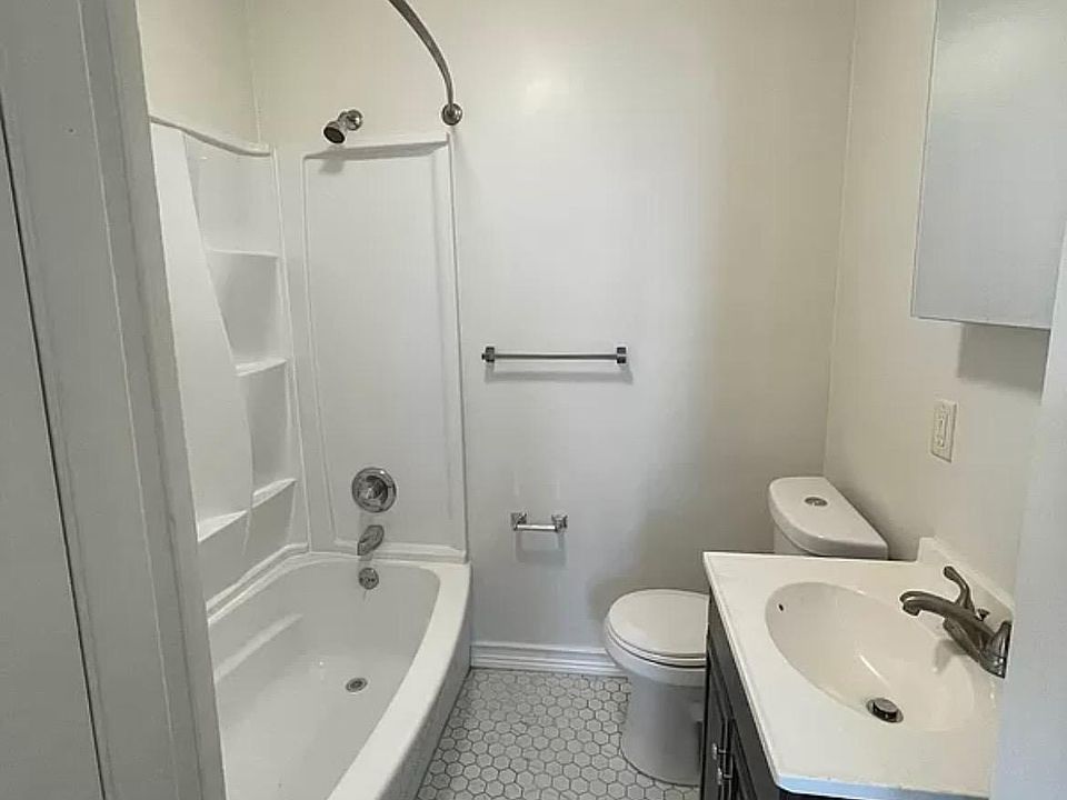 1st image of 2117 Avenue U Floor 2