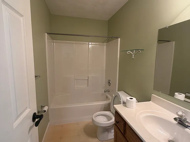 1926 Montana Dr — Photo 12