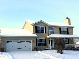 118 N Gadwall Ln, Downs, IL 61736