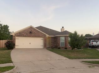 2704 Wildridge Ct, Fort Worth, TX 76108