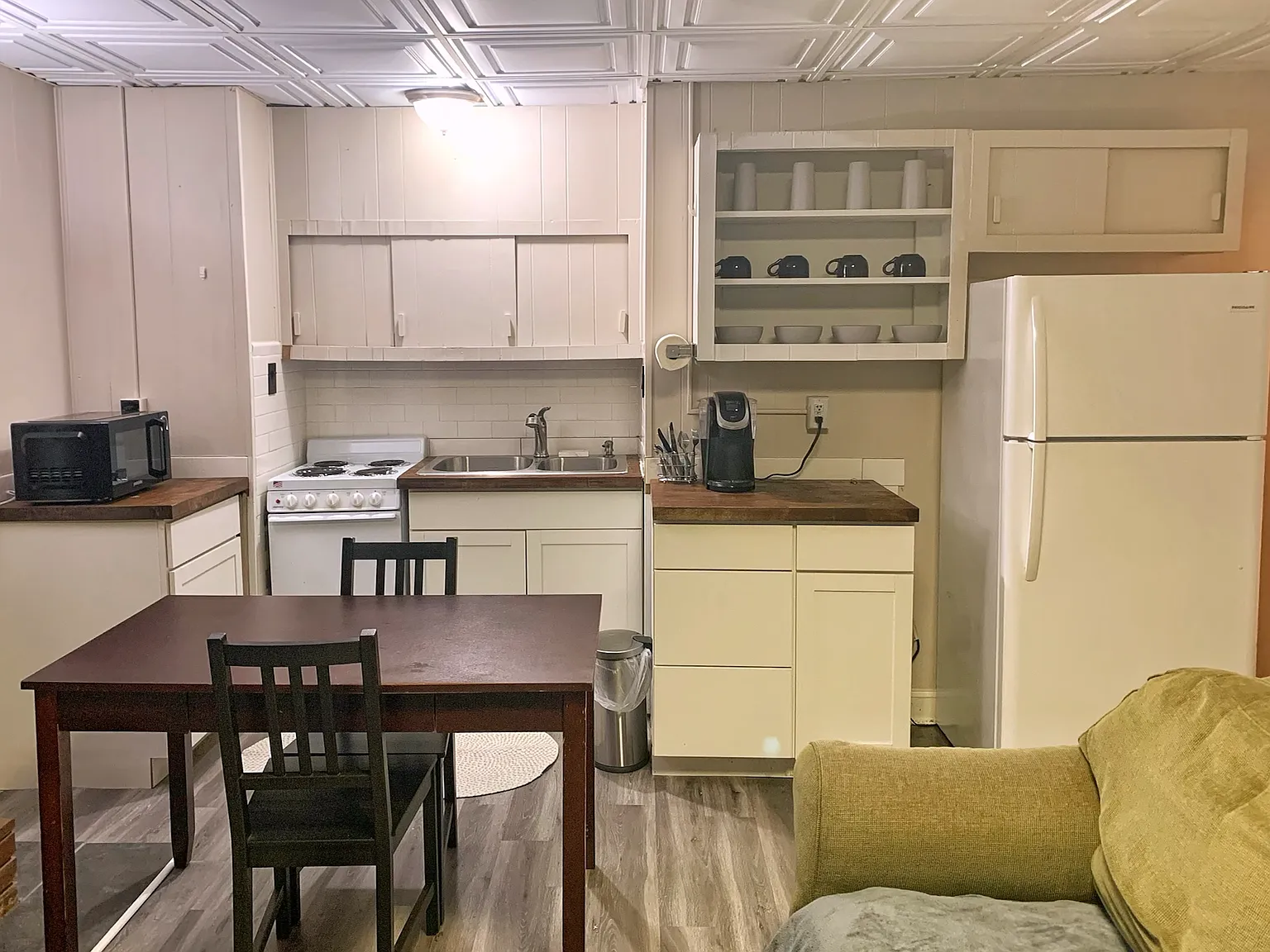 1 bed, 500 sqft, $1,200 — Photo 1