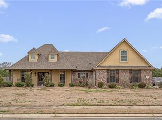 605 Luke Landing Rd, Bossier City, LA 71112