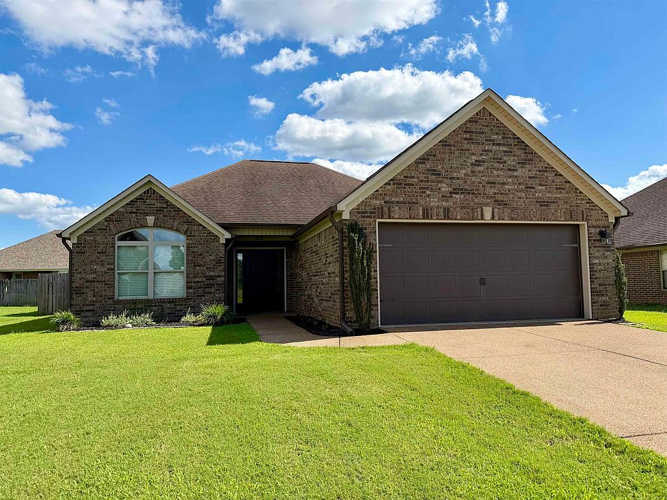 1st image of 76 Birch Hollow Ln