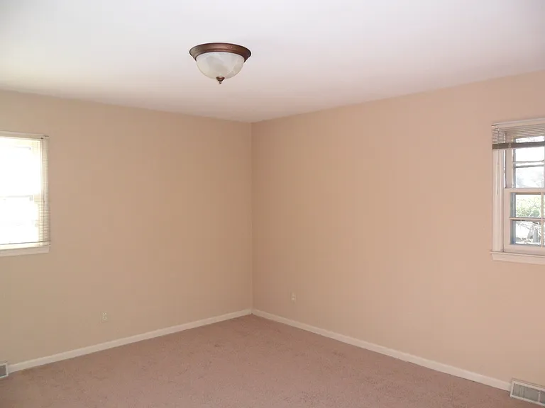 3267 Aqueduct Dr — Photo 6