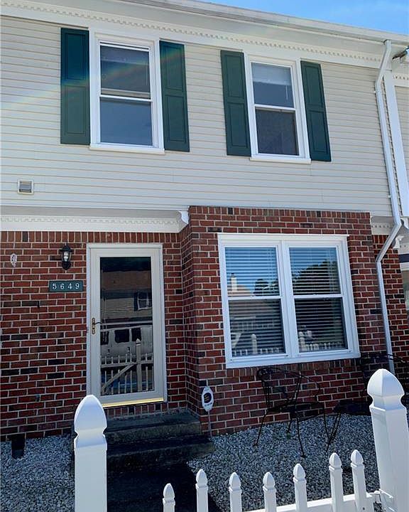 1st image of 5649 Carisbrooke Ln