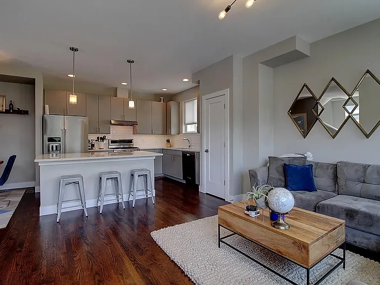 3505 W 16th Ave — Photo 1