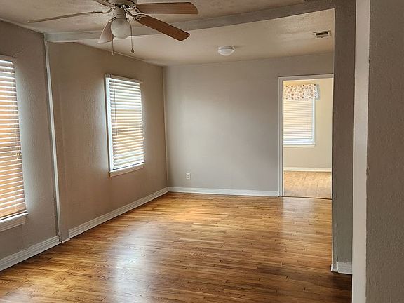 5th image of 1417 W Avenue B
