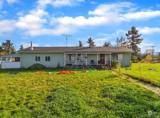 40 Apple Blossom Ln, Sequim, WA 98382