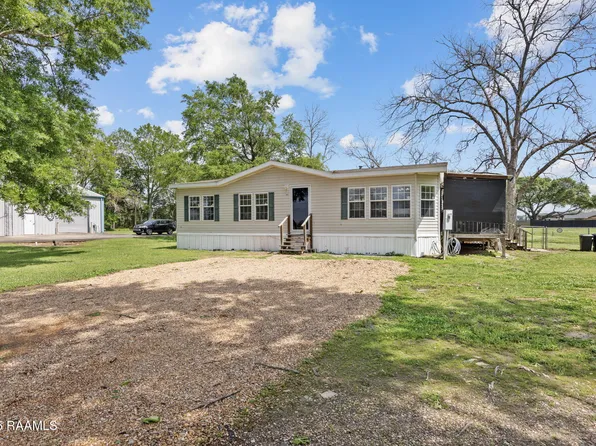1193 Tate Cove Rd, Ville Platte, LA 70586