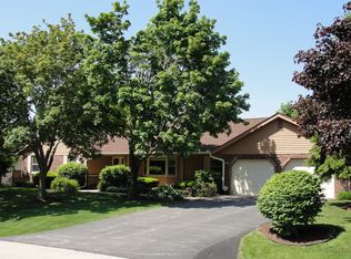 1800 Centennial Ln, Racine, WI 53406