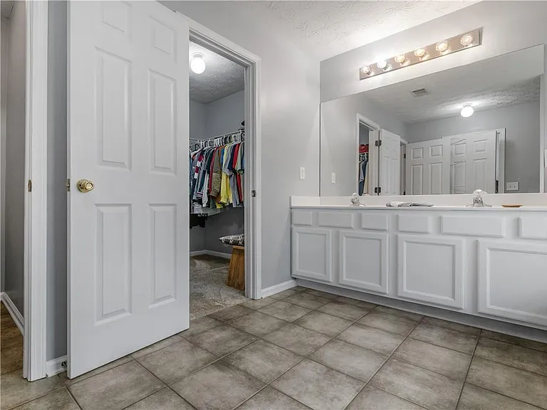 951 Island Pointe Way — Photo 6