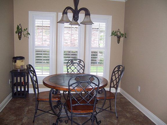 5th image of 134 Bocage Dr