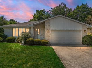 2424 Sorrento Dr, Schererville, IN