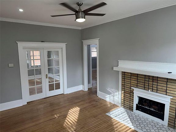 5th image of 644 Holderness St SW