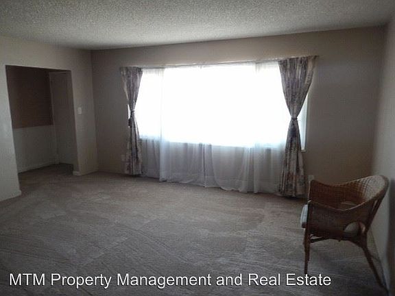 3rd image of 2043 54th St