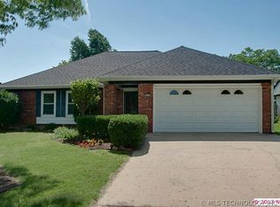 6937 S 30th West Ave, Tulsa, OK 74132