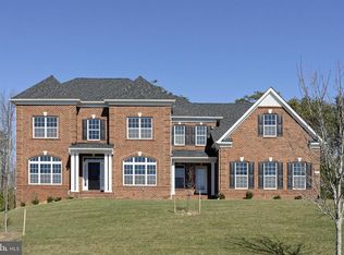 12801 Carolina Meadow Ln, Clinton, MD 20735