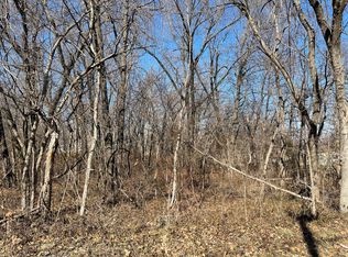 E 318th Rd, Grove, OK 74344