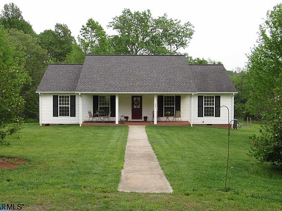 4th image of 424 Pasture Ln