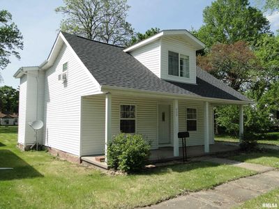 809 N Jackson St, Bushnell, IL, 61422