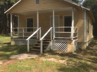 35 High Bluff Ct, Midway, FL 32343