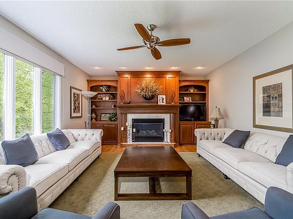 5th image of 5627 Ponderosa Dr