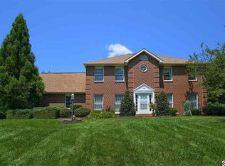 1422 Appletree Rd, Harrisburg, PA 17110