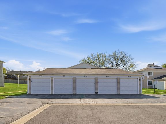 4th image of 1495 Cornell Ct Unit 1495