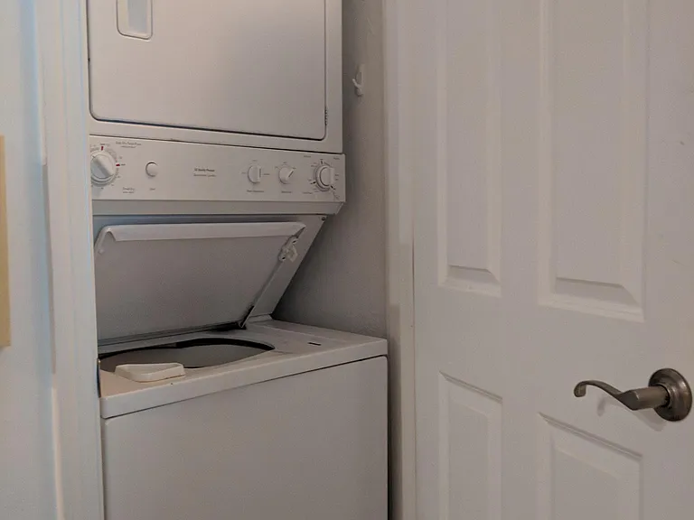 295 Salem St — Photo 12