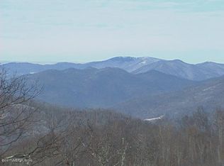 461 Arrowhead Ridge Rd, Spruce Pine, NC 28777