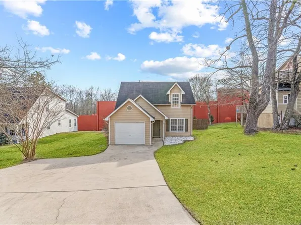 6118 Dorsett St, Douglasville, GA 30134