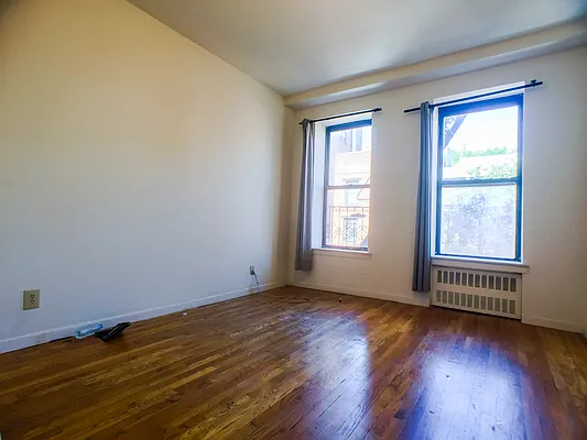 Rented by (Legacy) NY Quality Living Uptown | media 23