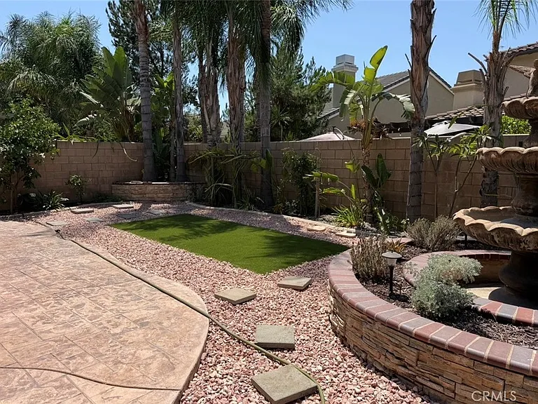 8359 Fiske Dr — Photo 18