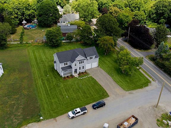 3rd image of 2 Jeffrey Dr