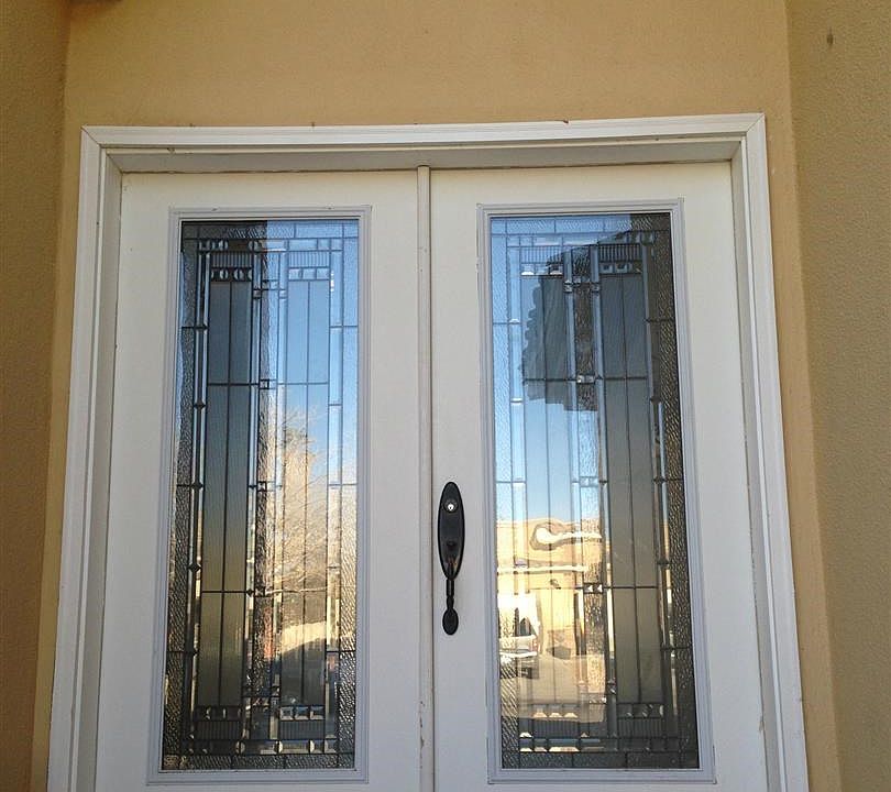 1st image of 107 Mesa Verde Dr
