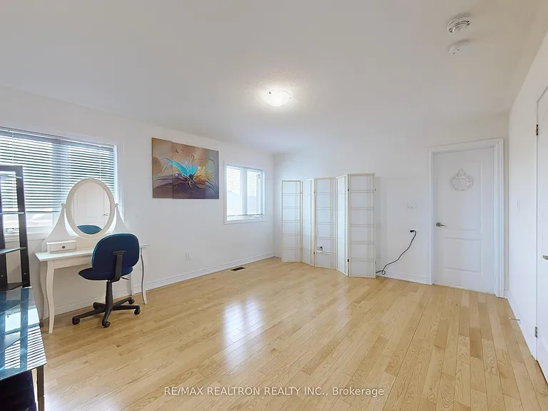 22 Pietrowski Dr #UPPER — Photo 25