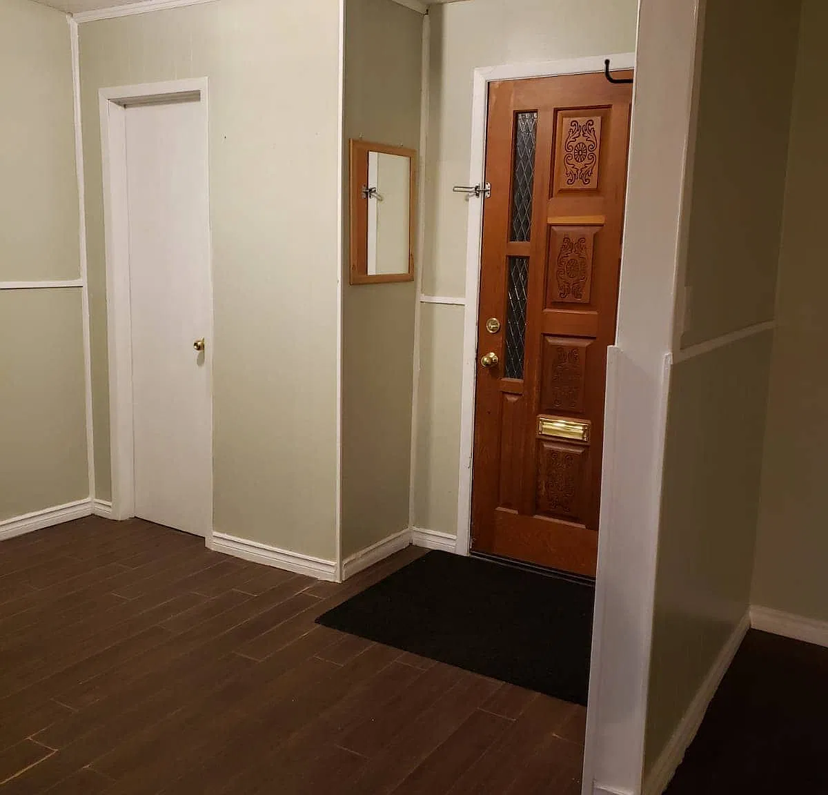 5 bed, $2,899 — Photo 2