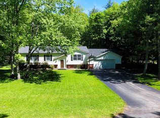 58 Hickory Hollow Dr, Palenville, NY 12463