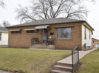 2822 S 69th St, Milwaukee, WI 53219