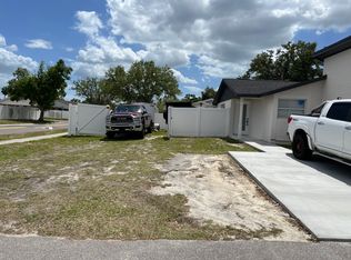 10208 Sable Ridge Ct, Tampa, FL 33615