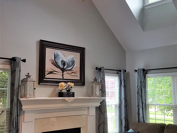 5th image of 306 Hamblen Ct