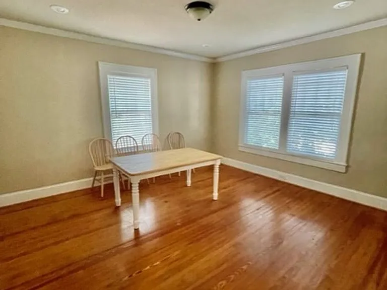 401 Wesley Heights Way — Photo 11