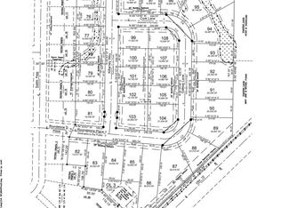 W5773 Roundstone Pl, Menasha, WI 54952