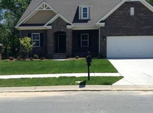 5219 Poplar Knoll Dr, Matthews, NC 28105