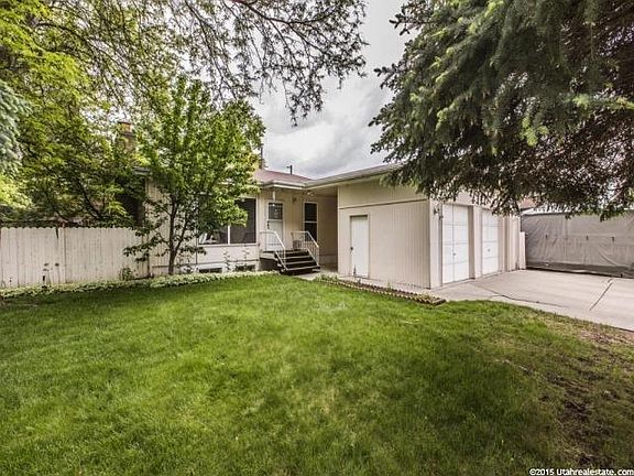 2nd image of 1358 E Lakewood Cir