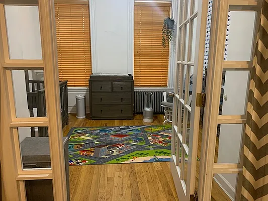 Rented by Compass | media 26