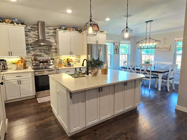 1320 Oak Valley, Denton, TX 76209